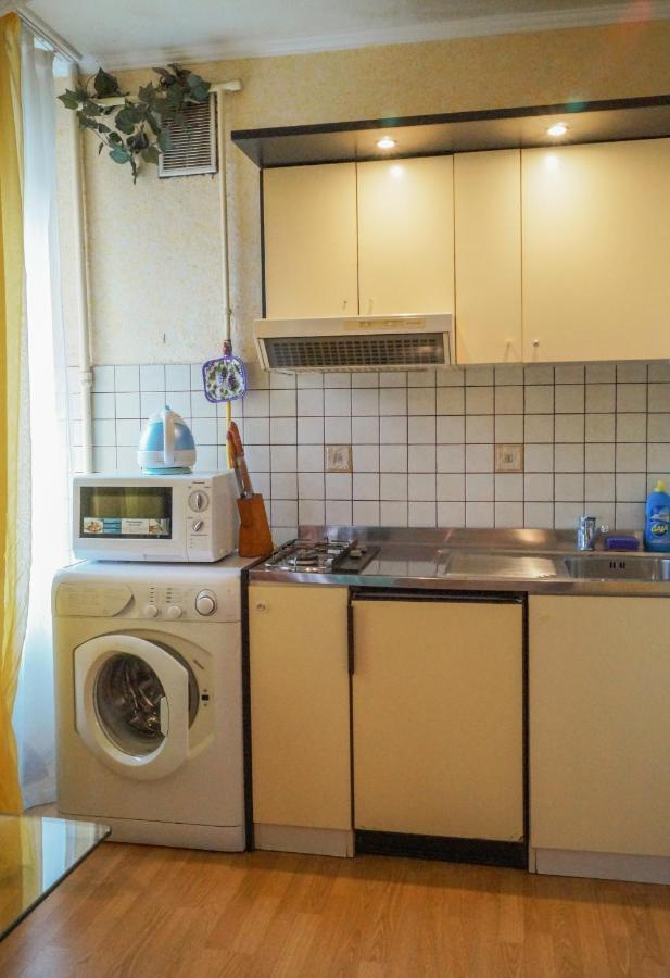 Apartment Triokhsviatytelskaya Street 3 Kyiv